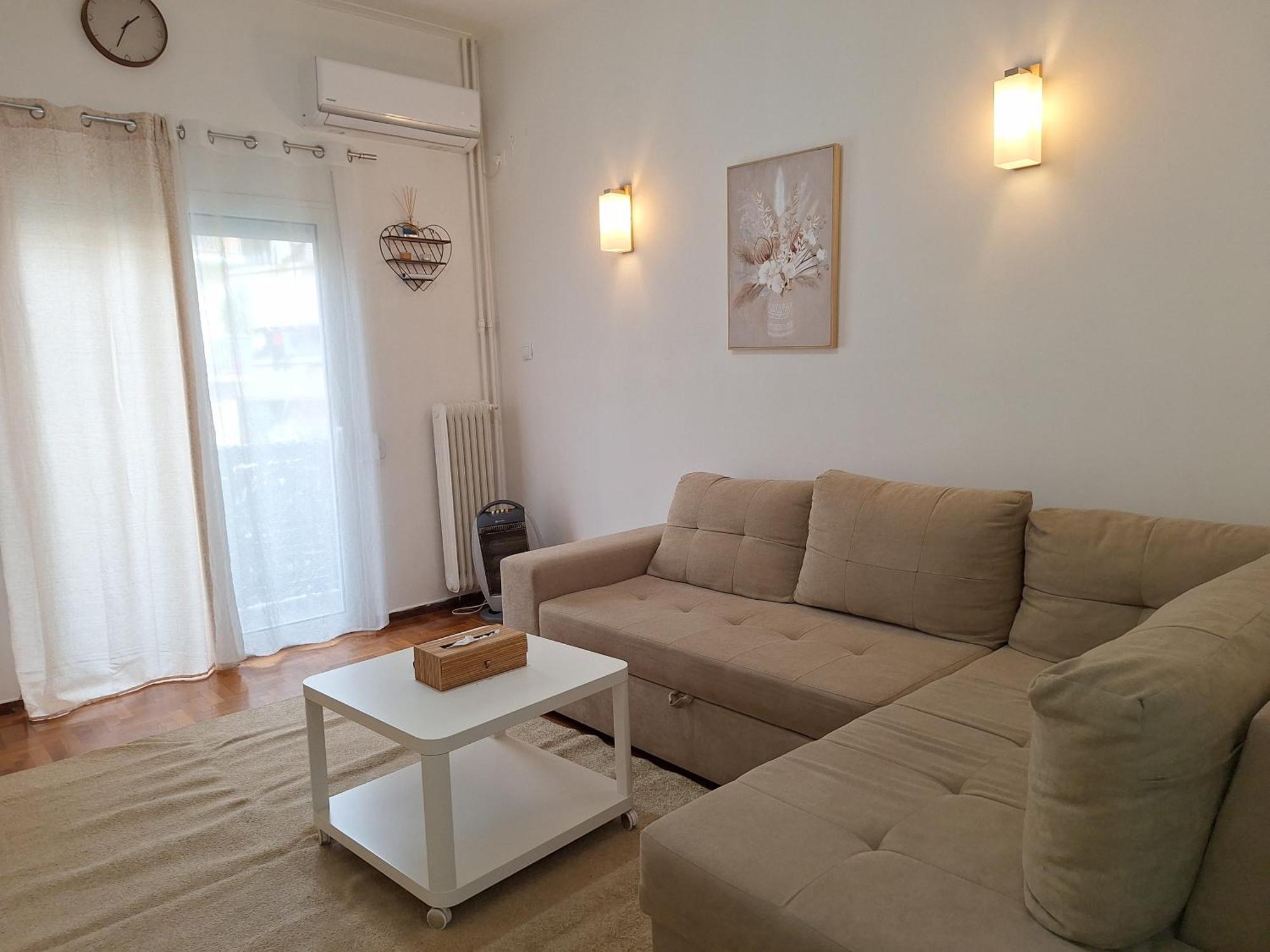 Comfortable 3rd Floor Near Metro * Athen